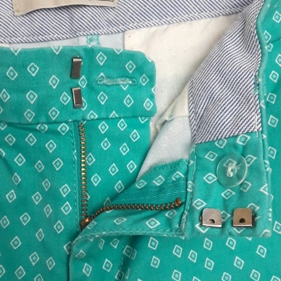 GEF Geometric Pattern Shorts, 10 - Picture 4 of 4